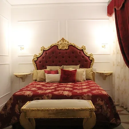 Donna Lucrezia Boutique Style Bed & Breakfast 4*